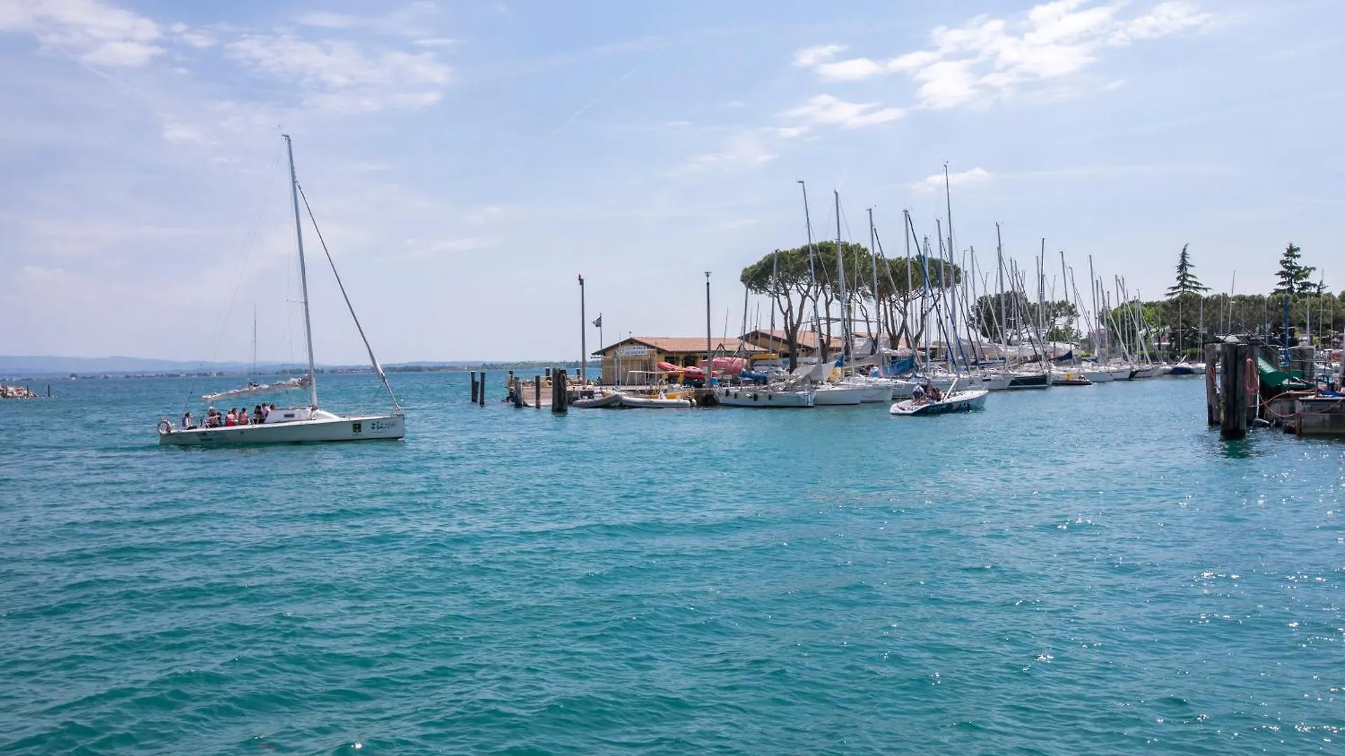 Residenza Vittoria - Happy Rentals Desenzano del Garda 0*,  Italien