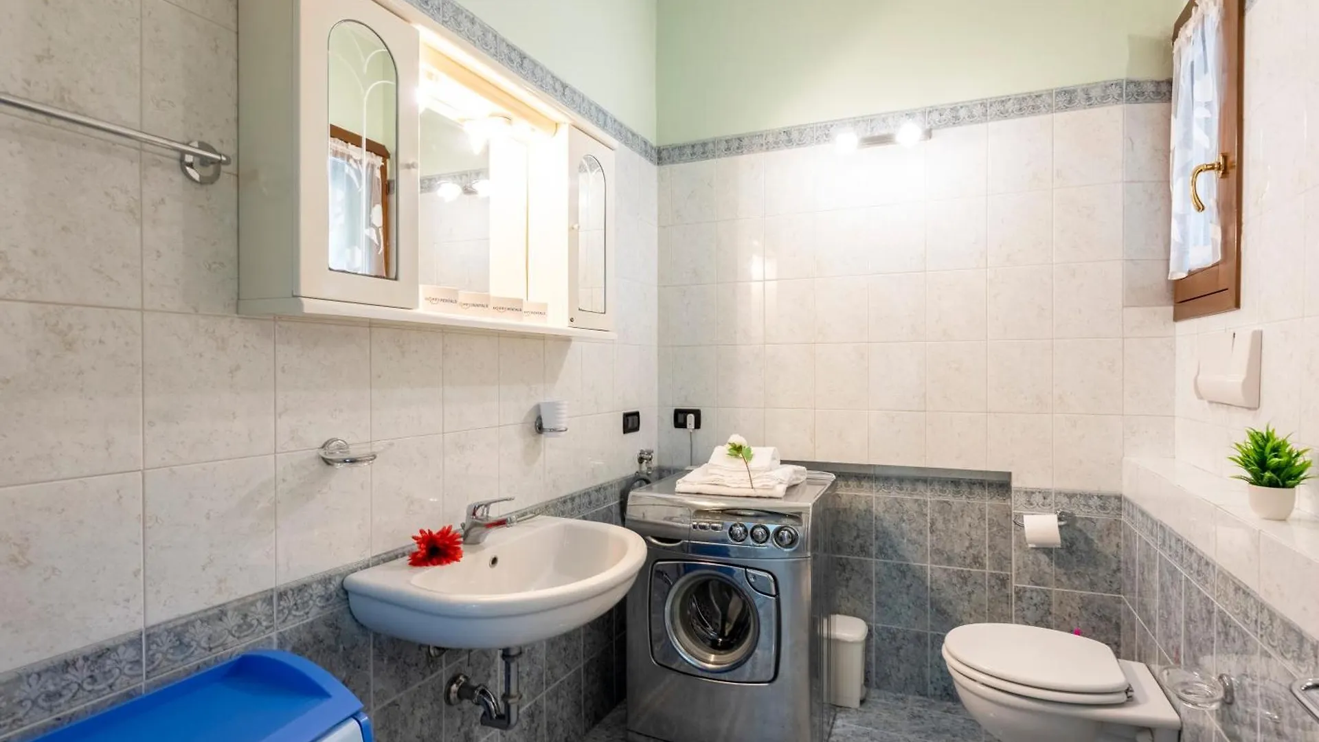 Residenza Vittoria - Happy Rentals Desenzano del Garda